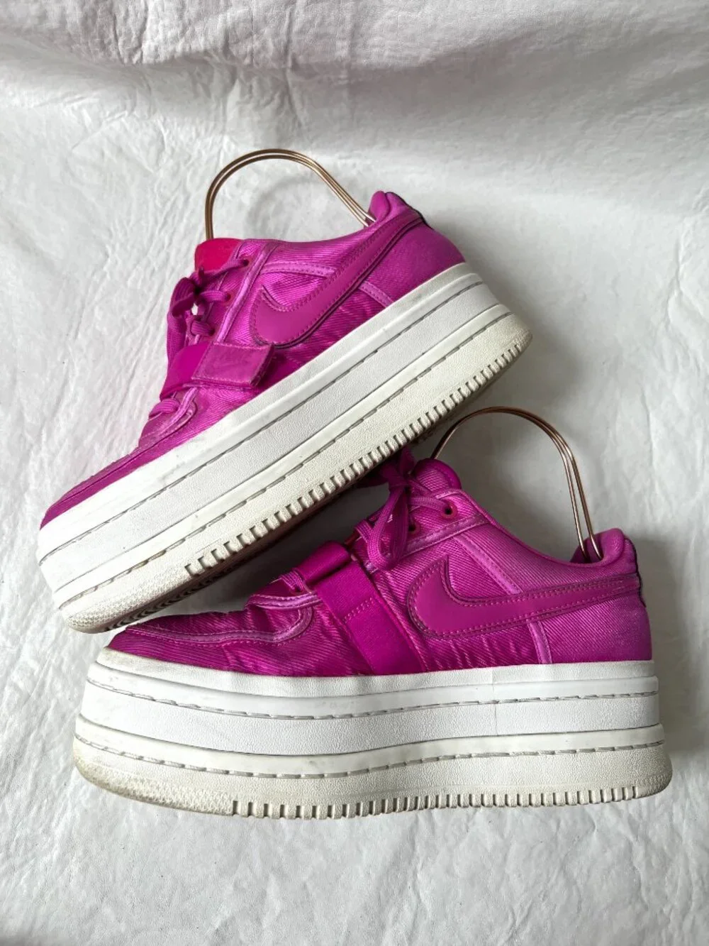 Nike platform sneakers Vandal 2K Hyper Magenta pink nylon strap womens 11 shoes